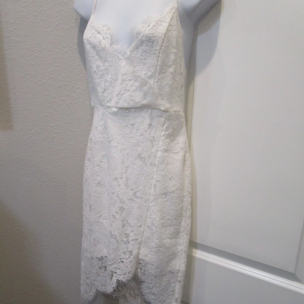 LULUS WHITE LACE CROCHET HI LO DRESS MED